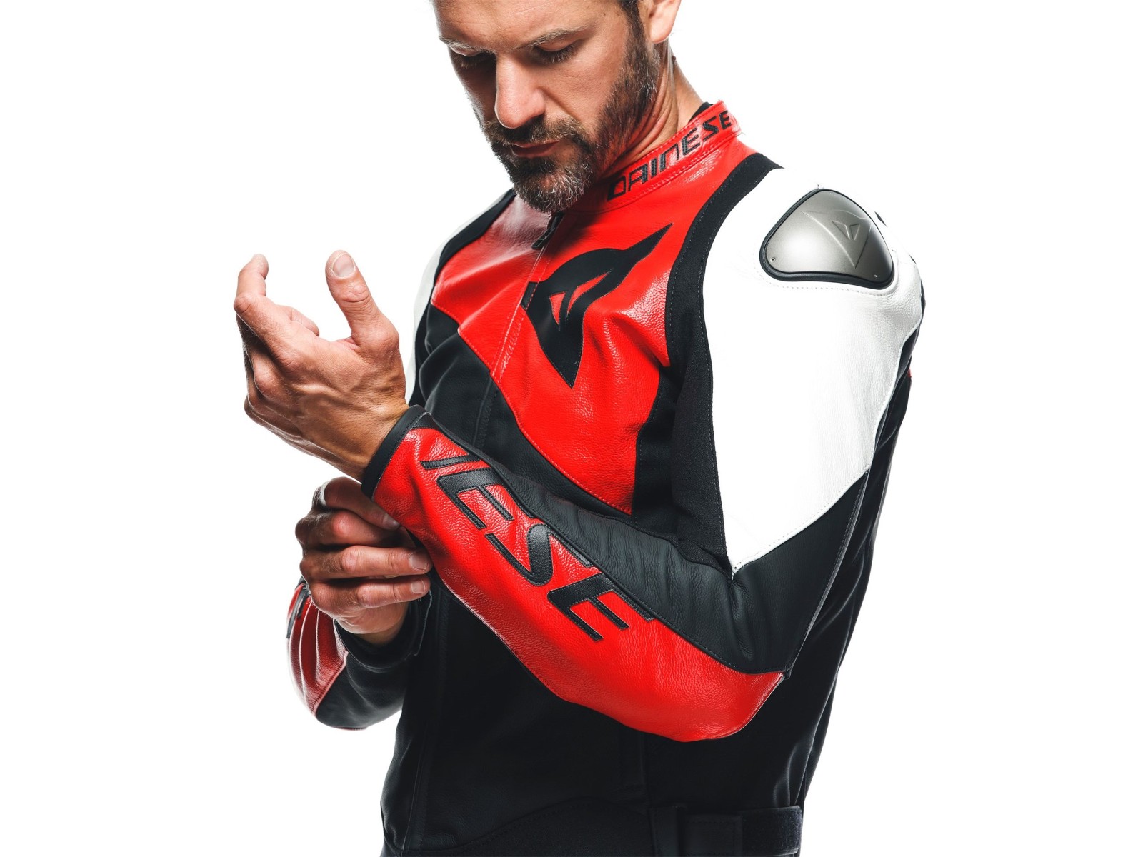 DAINESE SP-R ジャケット ブラック/ホワイト/レッド DAINESE Super Speed ​​Tex SP-R Jacket – Extreme Freedom
