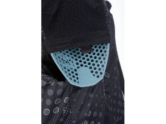 3015-002_Black_22