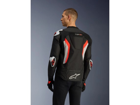 3300626_1030_T-GP_AIR_JACKET_BA_3X4_4dee8c36-1b7a-41cc-85ef-eaa3205e79b0