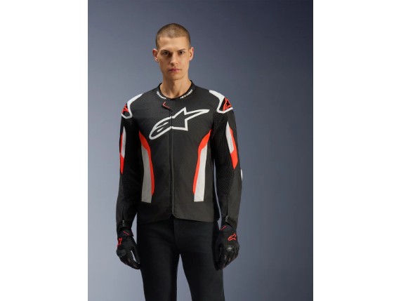 3300626_1030_T-GP_AIR_JACKET_FR_3X4_d79af8f6-8c96-44cf-8e94-fdf41ce7a19a