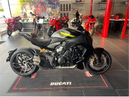 DIAVEL V4 DARK STEALTH