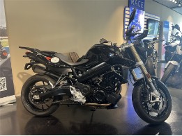 F800R 1.Hand/Tiefer Sitz