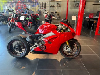 Panigale V4S