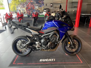 MT-09 Tracer 900 Shark/Bagster