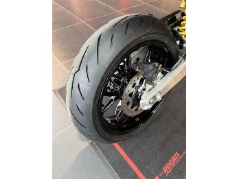 HYPERMOTARD 698 MONO 35KW