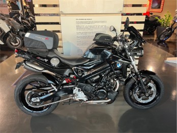F800R viel Zubehör / Akrapovic