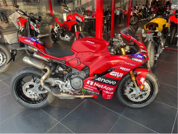 32408c6f20e040ecb345ccf72b6db201