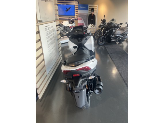 54b9c7d9b39841f5a14dc86e77e4613e