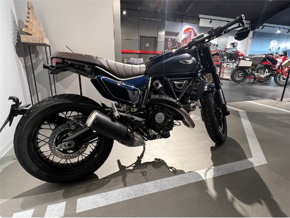 DUCATI SCRAMBLER NIGHTSHIFT, ZDM2000AASB002395