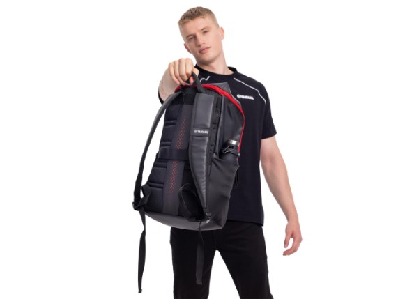 REVS-Rucksack3