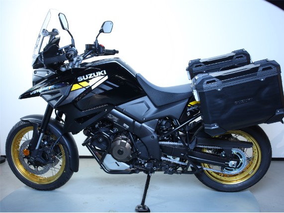 Suzuki DL 1050 XT RCM  Black Edition, JS1EF12AZN7101664