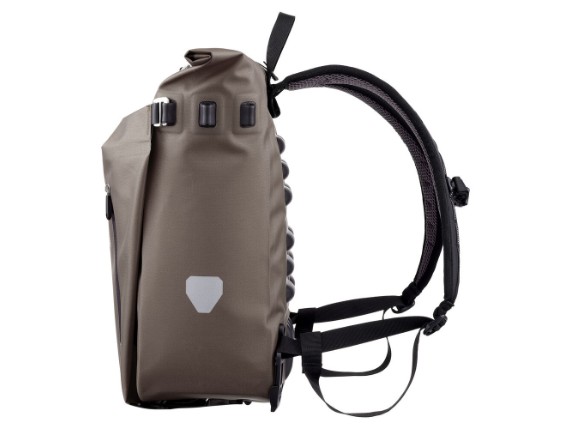 F7751, Tasche Ortli