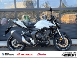 CB1000 Hornet Showroom