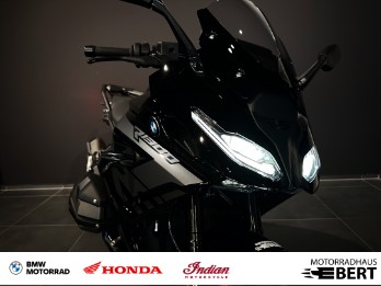 R 1300 RS