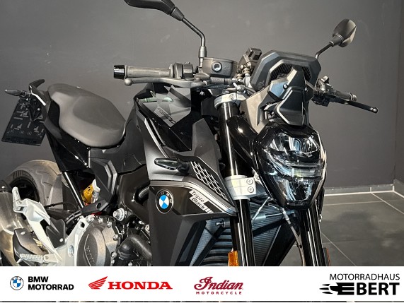BMW F 900 R, 0021542