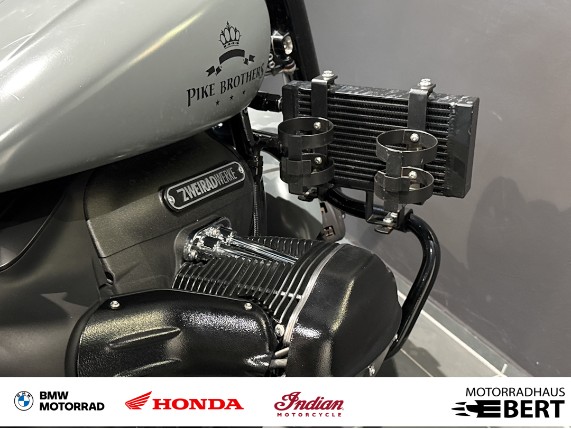 BMW R 18 Bike Brothers, 0021272