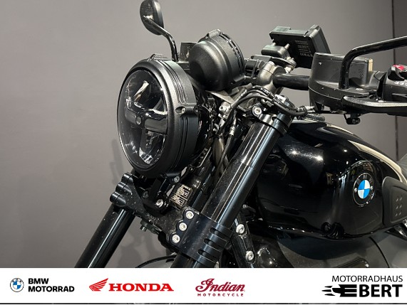 BMW R 18 Racer Unit Garage, 0018990