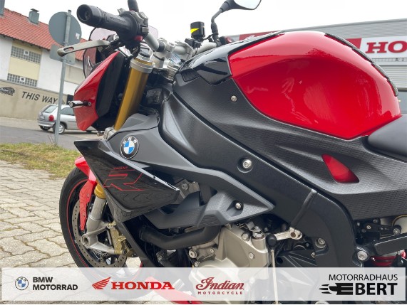 BMW S1000R, WB10D5204HZ757552
