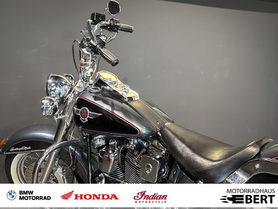 Harley -Davidson FLSTN Heritage Nostalgia, 0021622