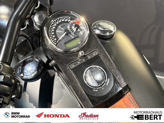 Harley -Davidson Softail Nighttrain FXSTB, 0018697