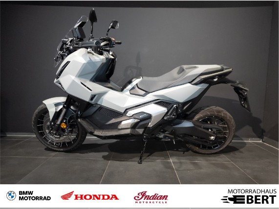 Honda ADV 750 "X-ADV", 0020830
