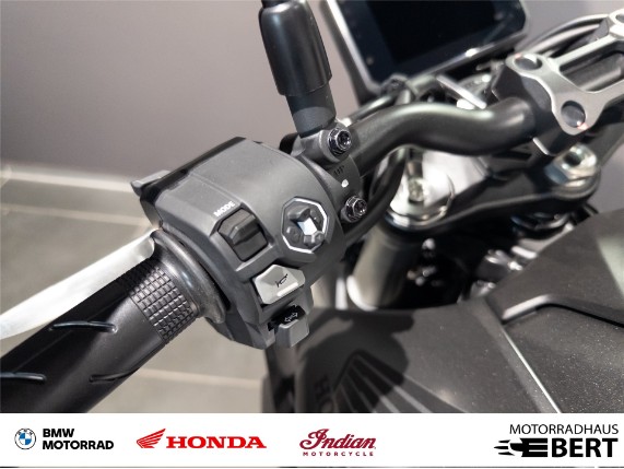 Honda CB1000 Hornet, 0020530