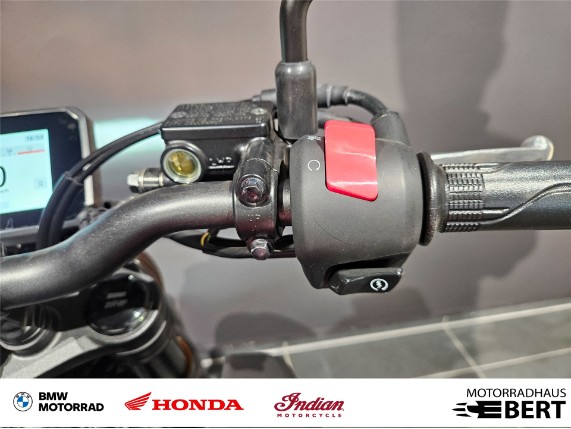 Honda CB125R, 0020715