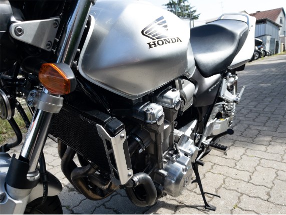 Honda CB1300, JH2SC54A33M001308