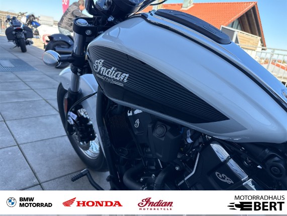 Indian Scout Classic Ltd+Tech, 0020020