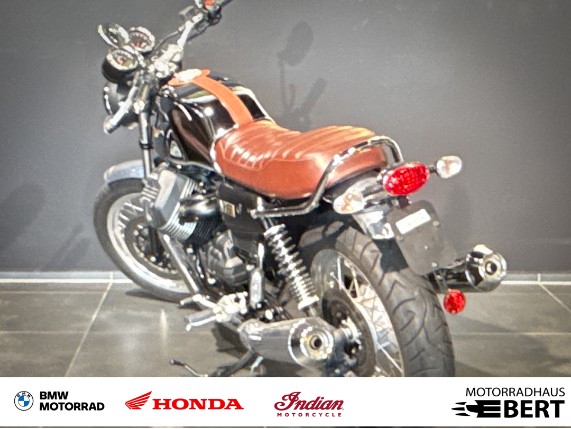 Moto Guzzi V7 III 50 Annivesario, 0021325