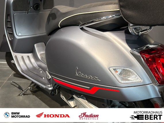 PIAGGIO VESPA GTS, 0021601