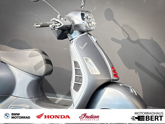 PIAGGIO VESPA GTS, 0021601