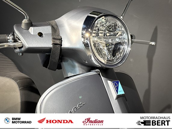 PIAGGIO VESPA GTS, 0021601