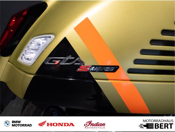 Piaggio Vespa GTS 300, 0021499