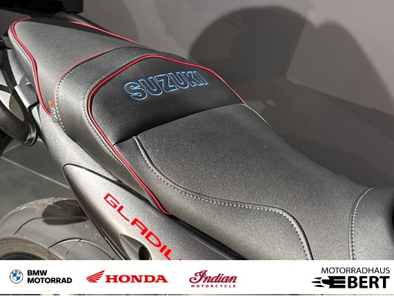 Suzuki Gladius 650, 0020768