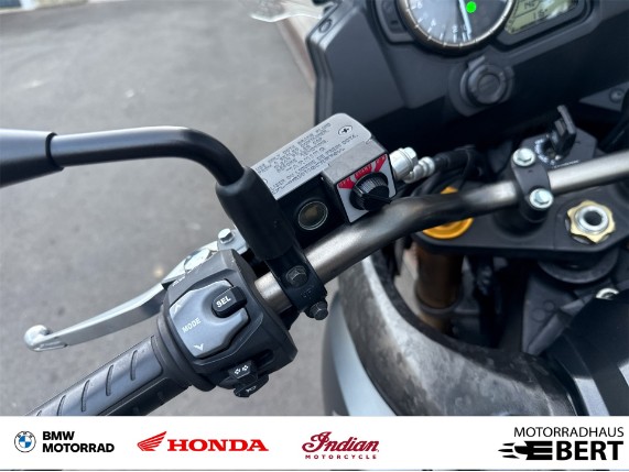 Suzuki V-Strom 1000, 0020174