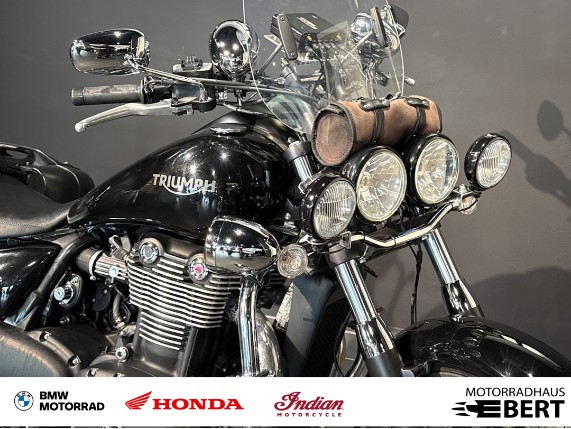 TRIUMPH Thunderbird Storm, 0021458