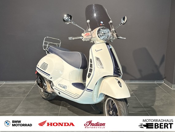 Vespa 300 GTS Yacht Club, 0021218