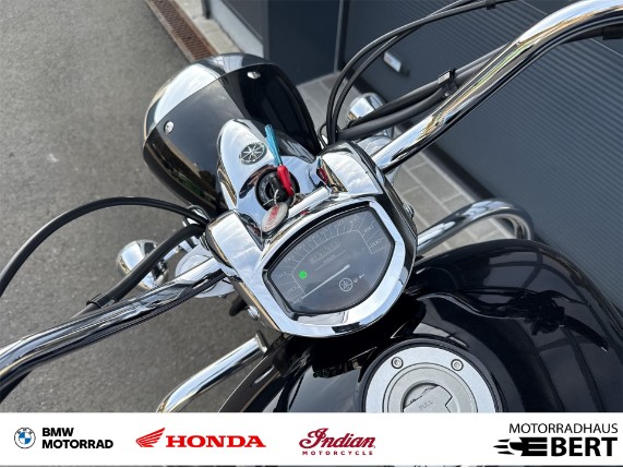 Yamaha XVS1300A, 0020053