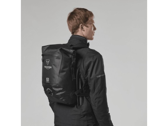 MLUA24006_CLO_24_ADVENTURE_25L_ULTRALITE_BAG_MEN_3