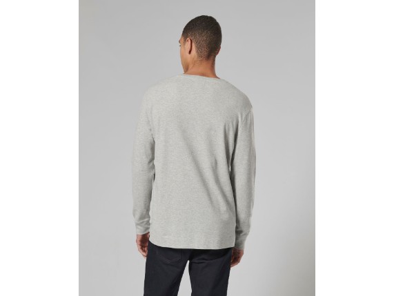 MTLS22100_CLO_22_DEALERMERCH_BETTMANN_TEE_3