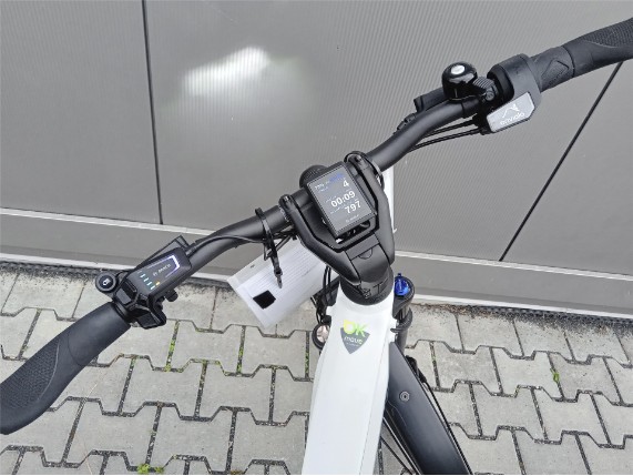 5928ba7f052f4bffa53e089b6447233d