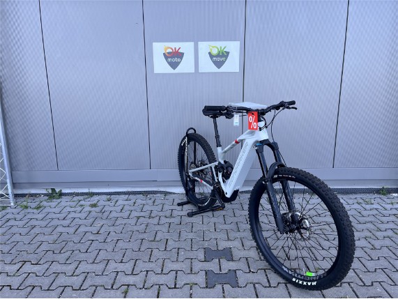Crafty Carbon R 2025 38cm (4)