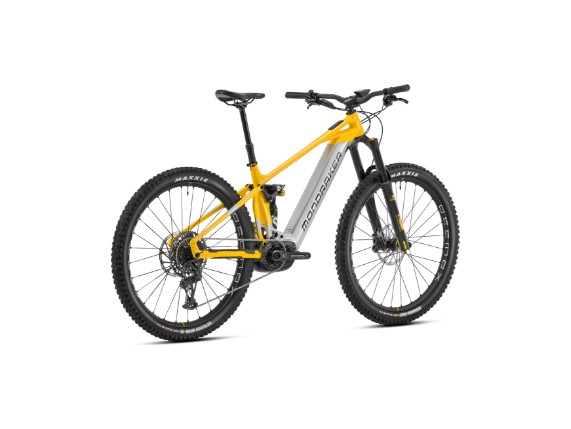 Crafty XR 2023 Hinten