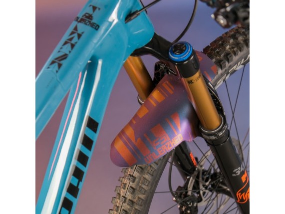 M01 Mudguard flipflop red-blue red-gold (7) m01-ls-014-7_800x800