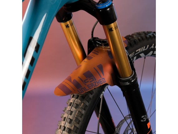 M01 Mudguard flipflop red-gold red-blue (4) m01-ls-015-4_800x800