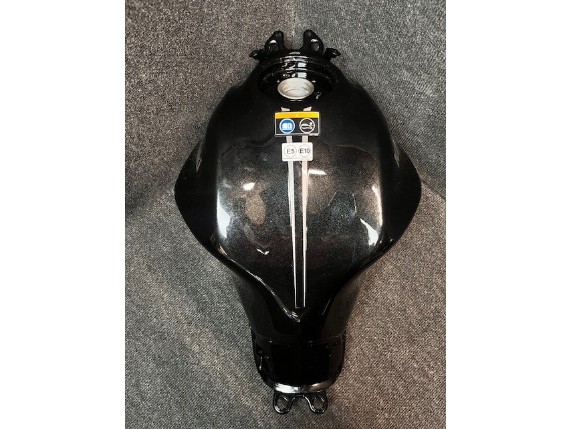 Tank Z 650 BJ 2025 (1)