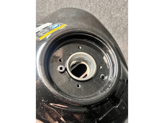 Tank Z 650 BJ 2025 (7)