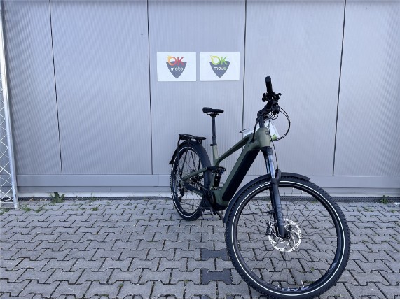 Xyron SUV 4.0 grün 46cm (5)