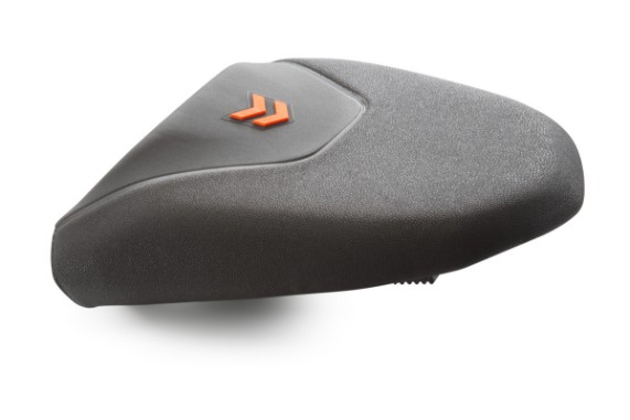 312911_95807947000 ERGO PILLION SEAT 1